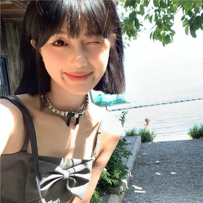 春曲丽影